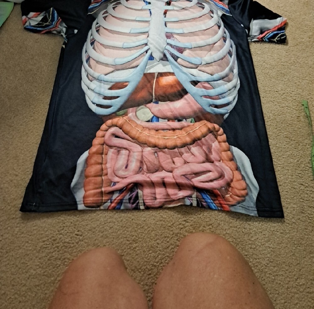 Halloween Tee M Ptp 20.5 - Picture 2 of 2